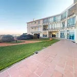 Romantic Beachfront Bachelor